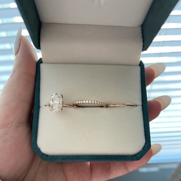 3ct crushed ice moissanite engagement set - Picture 3 of 6